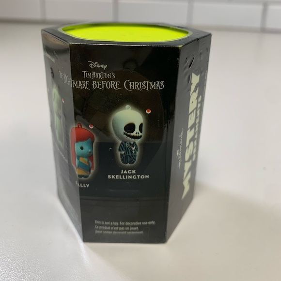 Hallmark Nightmare Before Christmas Surprise - Picture 2 of 4